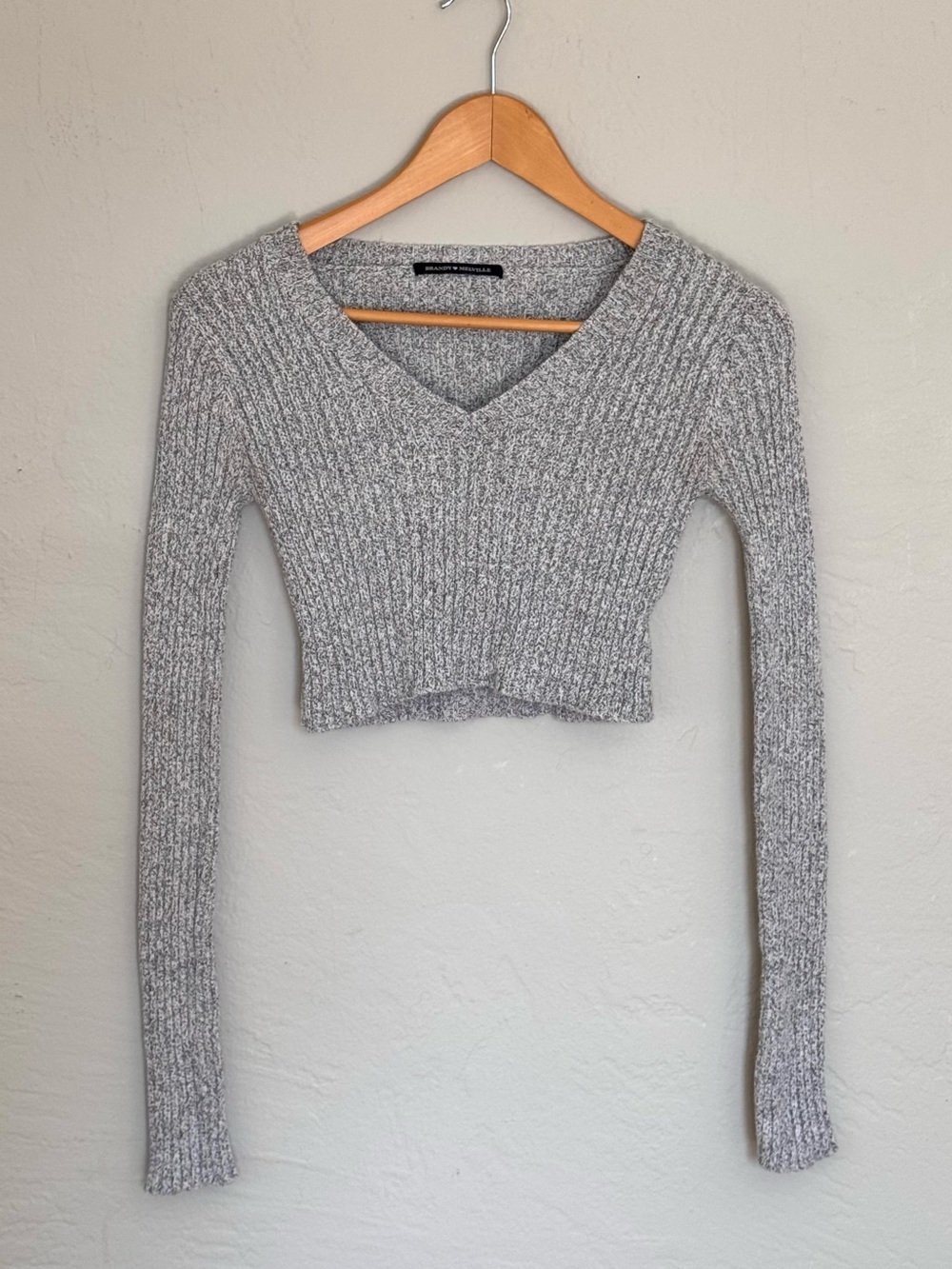 Brandy Melville Gray Wool Ribbed Cropped V Neck Sweater Made in Italy